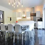 Holiday home Group Escape By Molignee River *