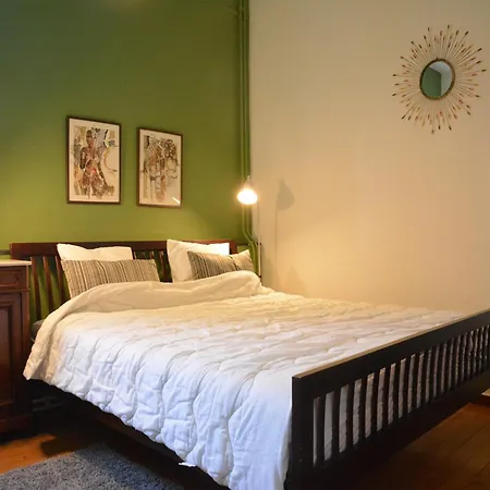 Group Escape By Molignee River * Denee