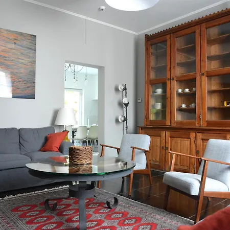 Group Escape By Molignee River * Denee