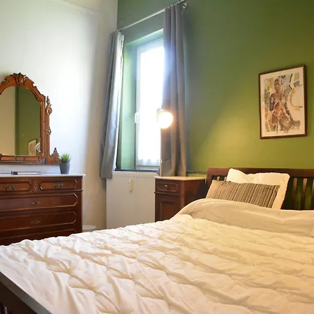 Group Escape By Molignee River Casa vacanze *