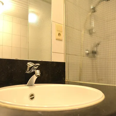 Group Escape By Molignee River Casa vacanze *